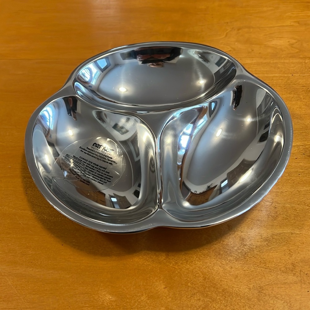 Nambe Condiment Dish. New in box, never used. Discontinued item.